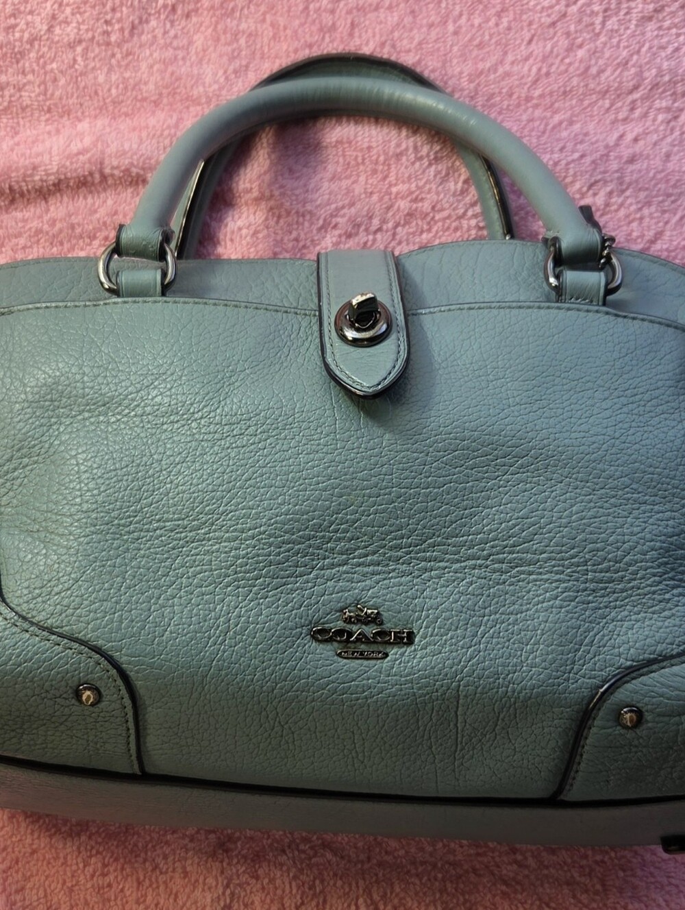 Coach SMALL 37779 Mercer 24 Triple Compartment Crossbody w/Turn Lock GUC